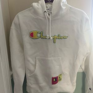 Champion - small - white hoodie